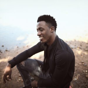 Romain Virgo – In Close Contact